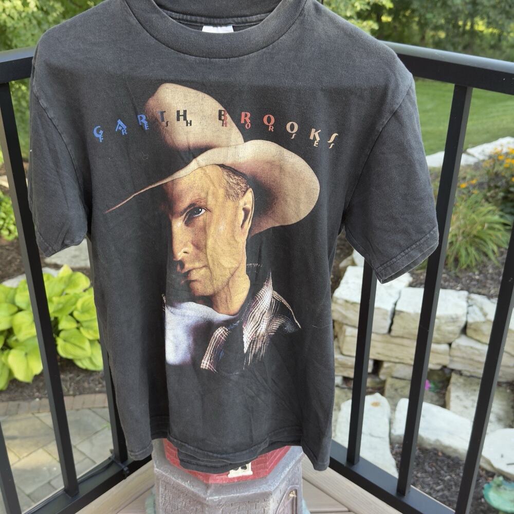 Vintage 90s Country Garth Brooks Tour T Shirt Mens Medium (214)